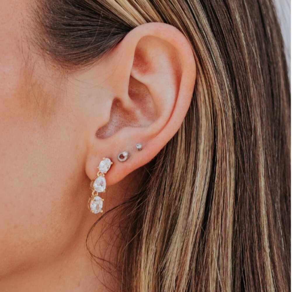 UNTAMED PETALS Baha Earring Gold